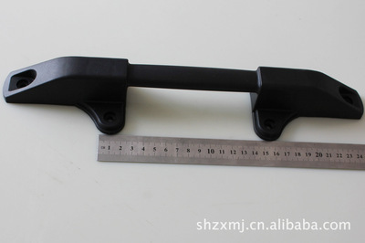 專業制造商解析 上海拉桿箱底腳的種類、選擇與展欣模具的直供優勢